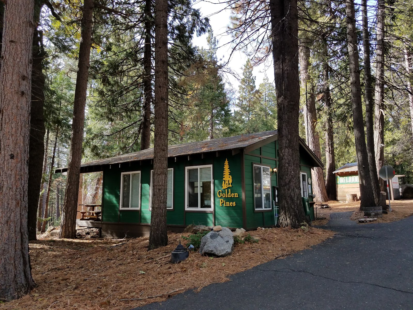 Golden Pines RV Resort & Campground