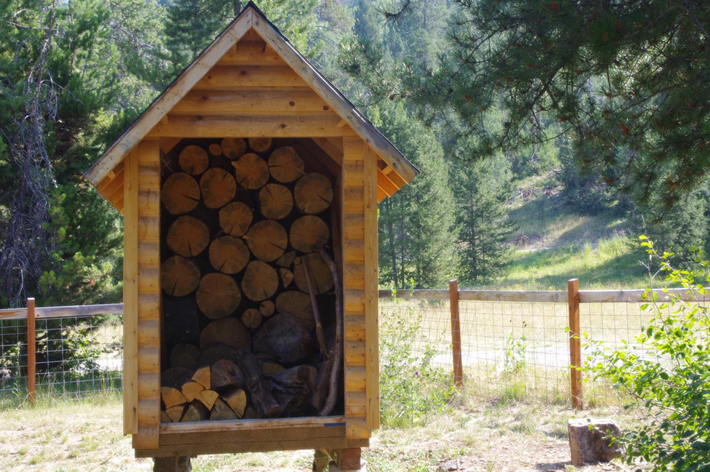 Diamond Creek Guard Station