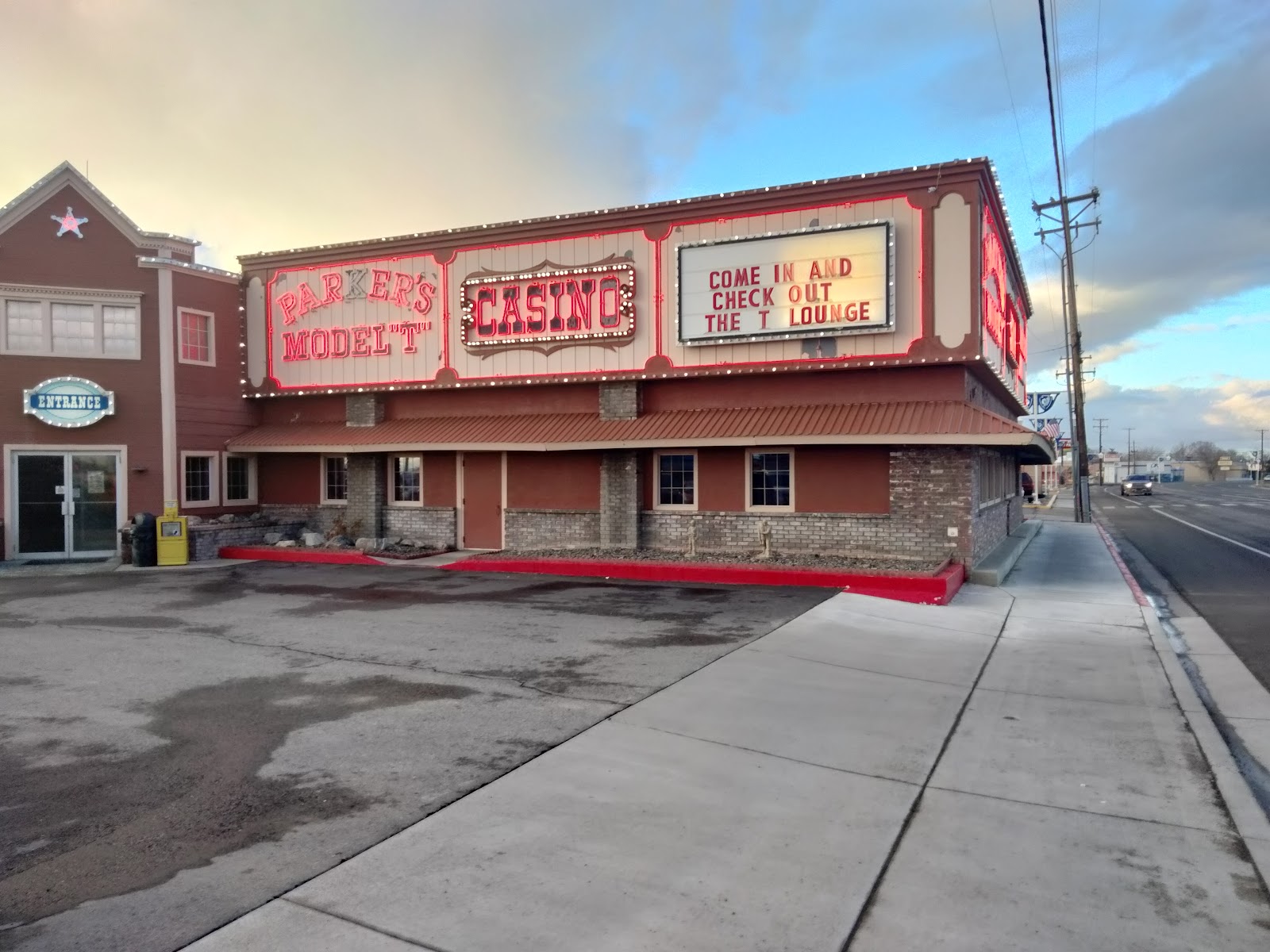 Model T Casino Hotel