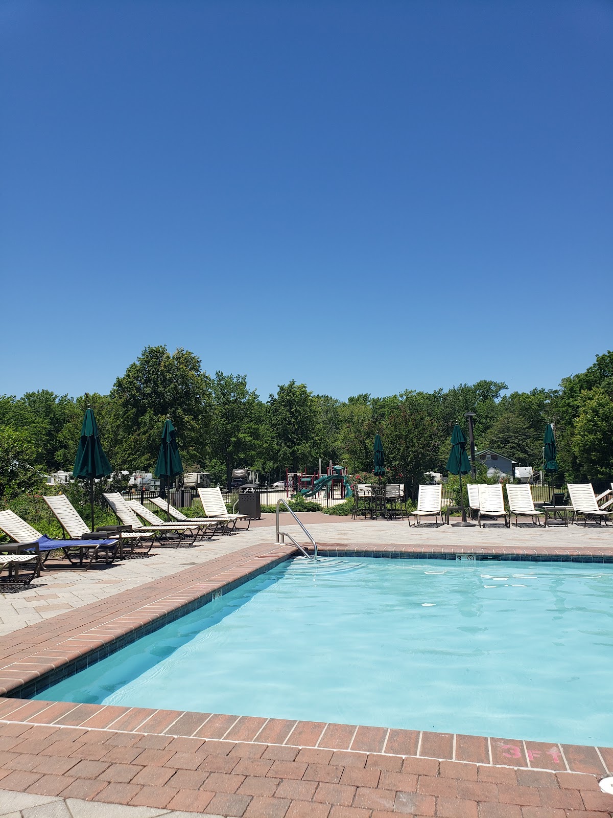 Chestnut Lake RV Campground