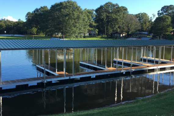 Harborlight Marina & Resort