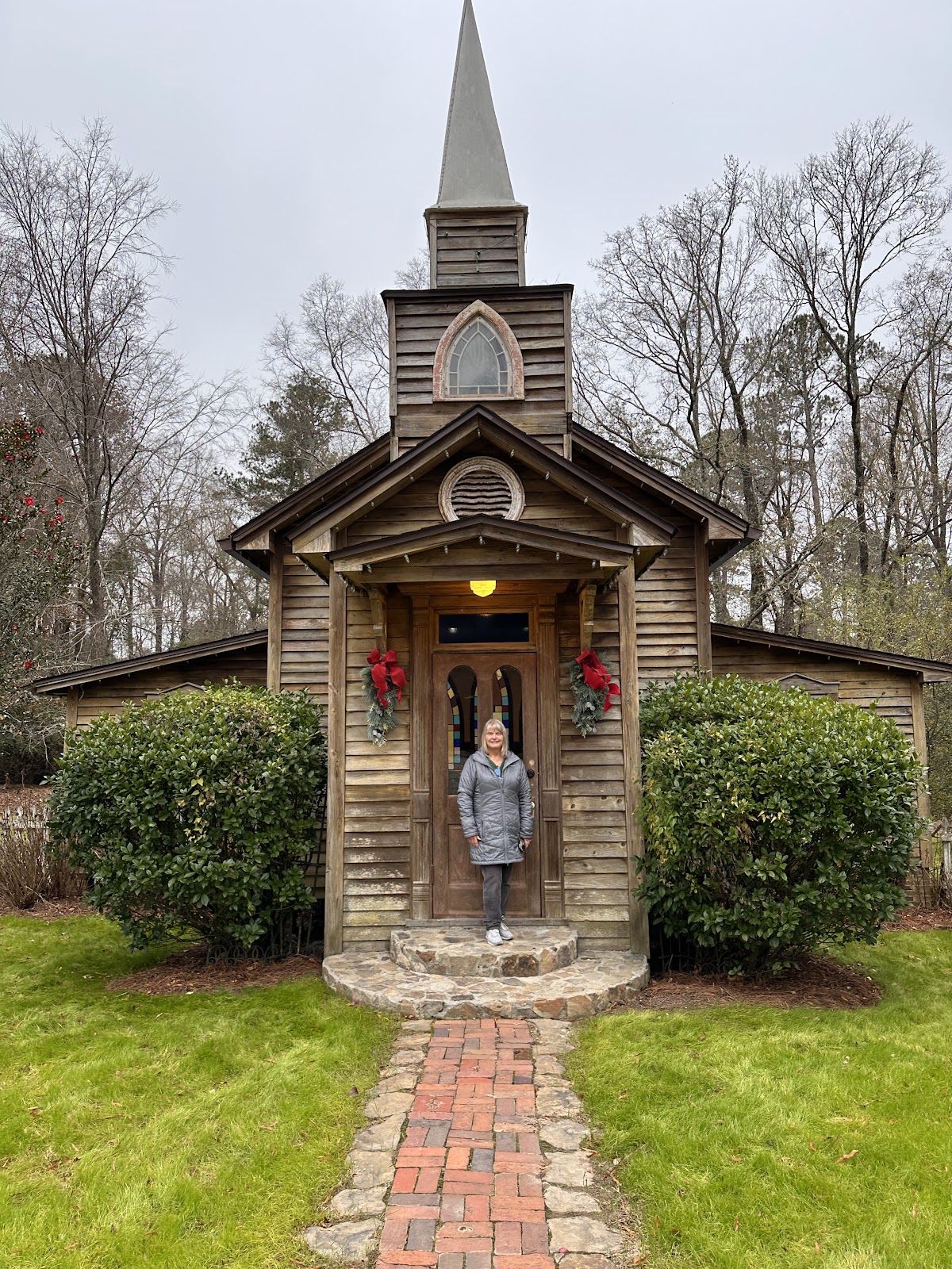 Lake Pines RV Park & Campground