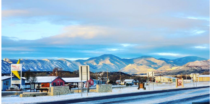 Cimarron Inn & RV Park