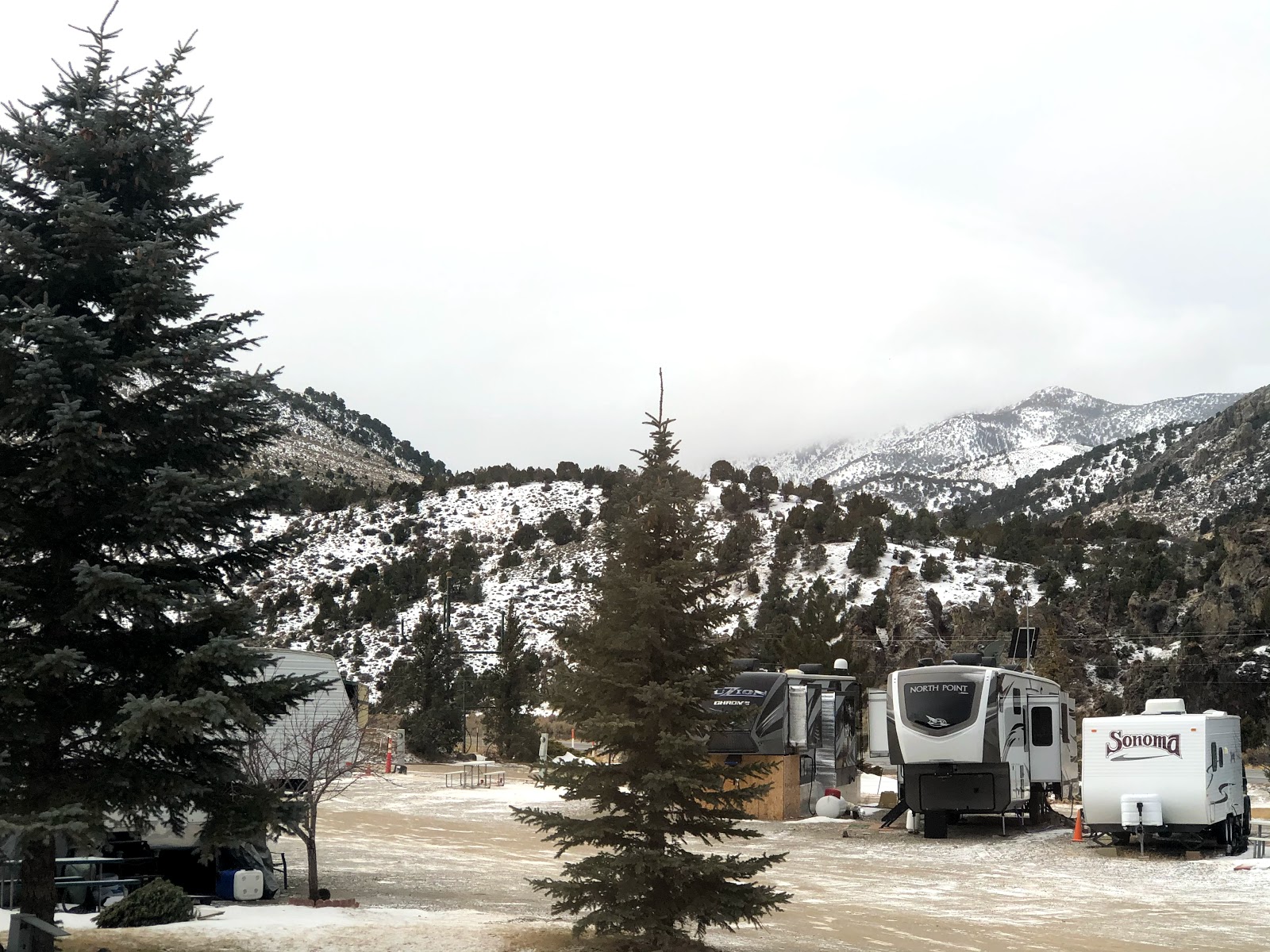 Silver Sky Lodge Cafe and RV Park