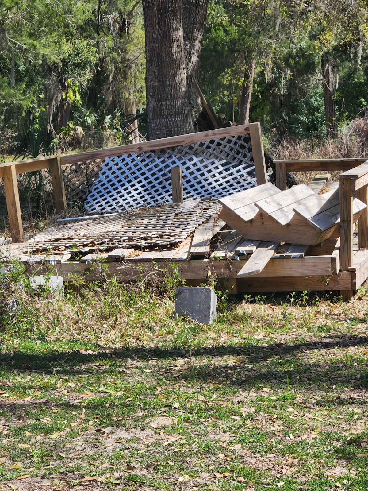 Cedars Lake MH and RV Park