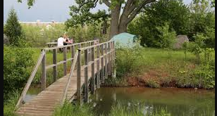 Hickory Oaks Fly In & Campground