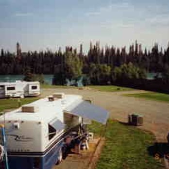Kenai River Cast Away Riverside
