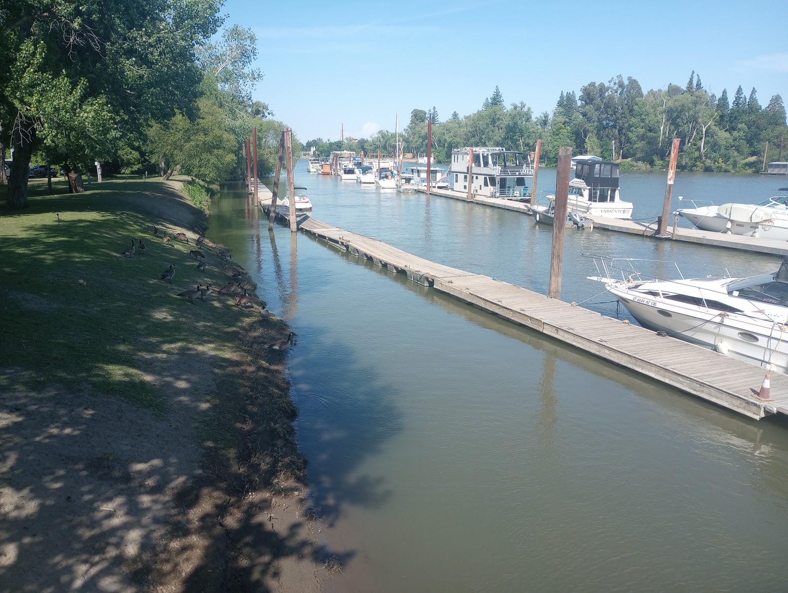 Sherwood Harbor Marina & RV Park