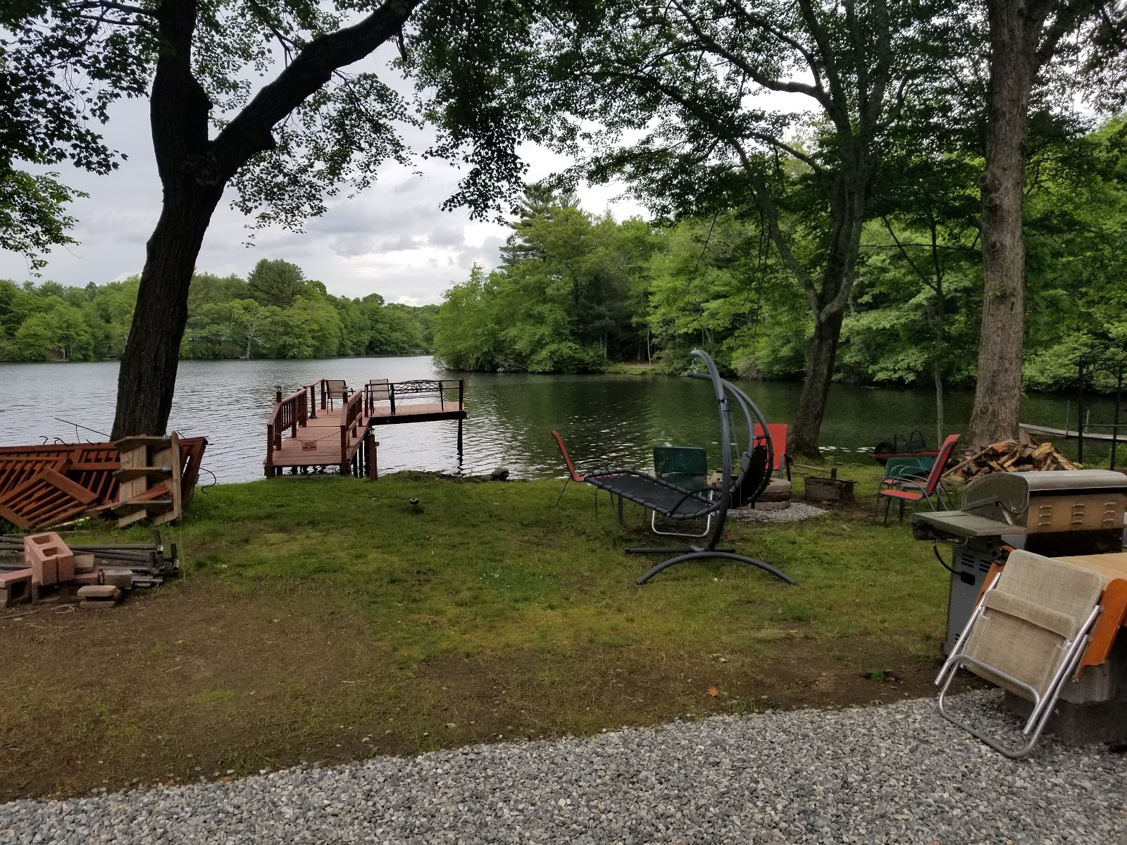 Campers World on Hopeville Pond