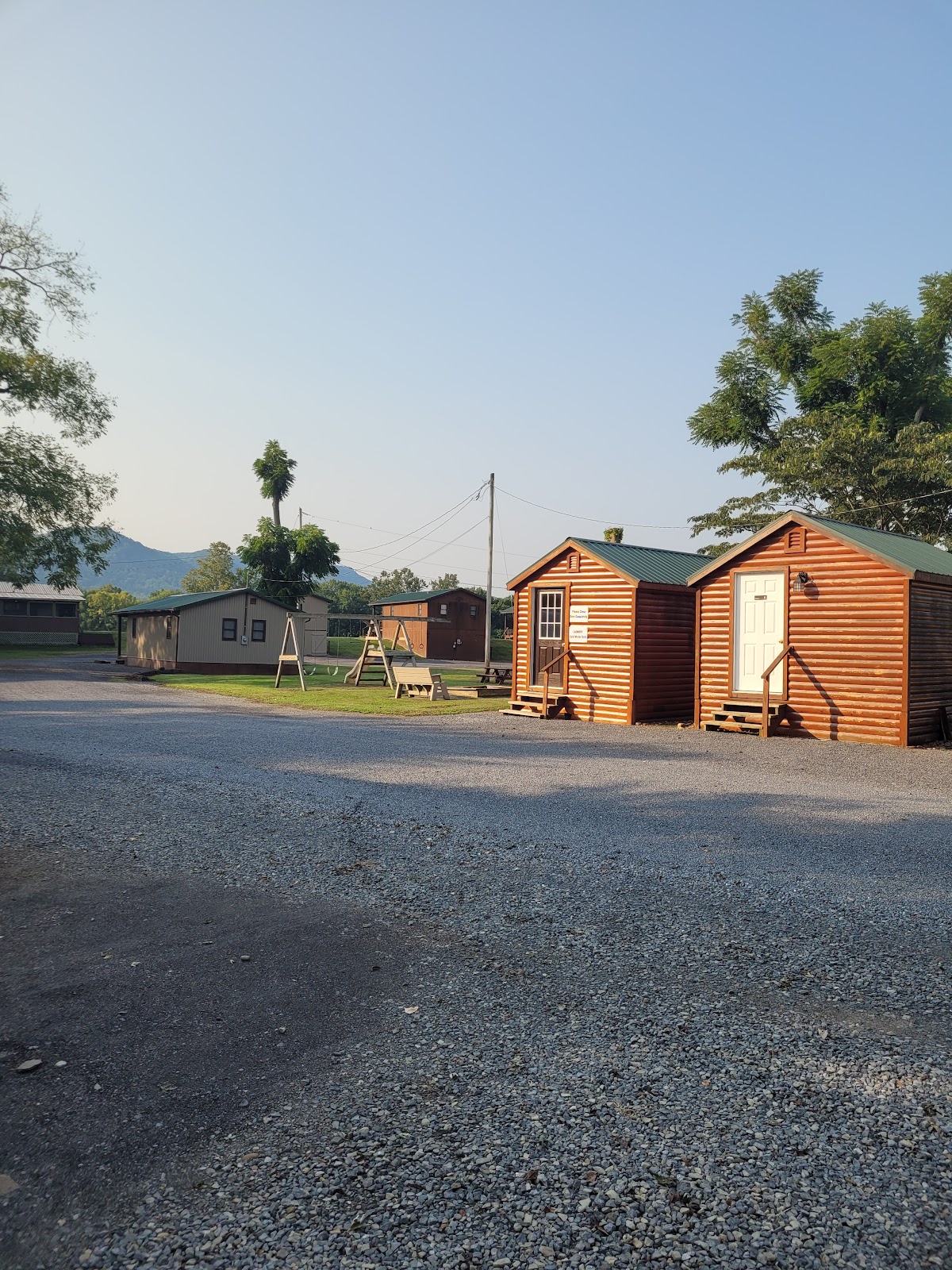 Riverside Cabins & RV Park