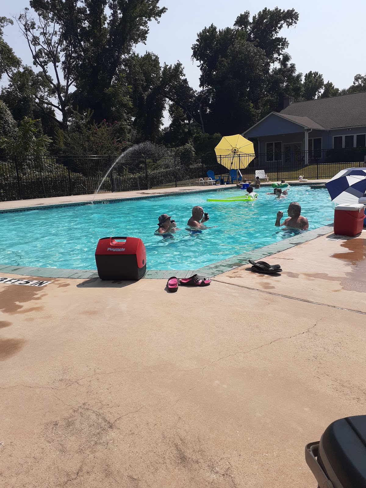 Holiday Villages of Livingston