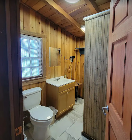 Bear Mountain Cabins & Campground