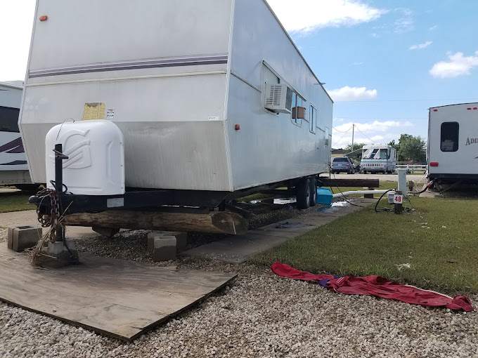 Dickinson RV Travel Park
