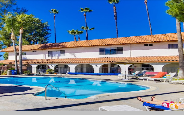 Vacationer RV Resort