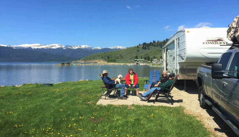 Holiday Lodge, Motel & Campground