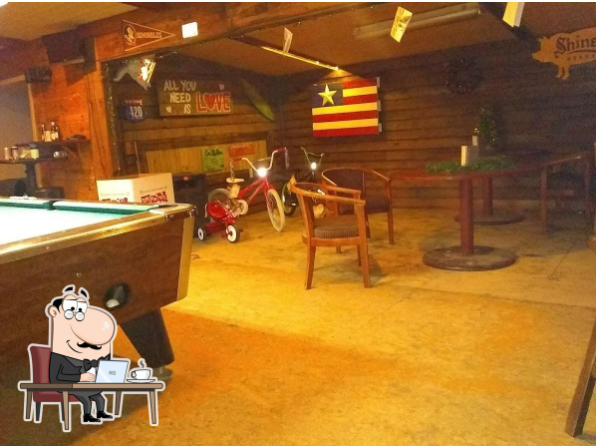 Little River Marina Bar and Grill