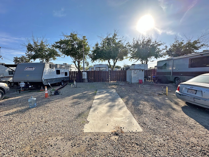 Three Palms RV Park