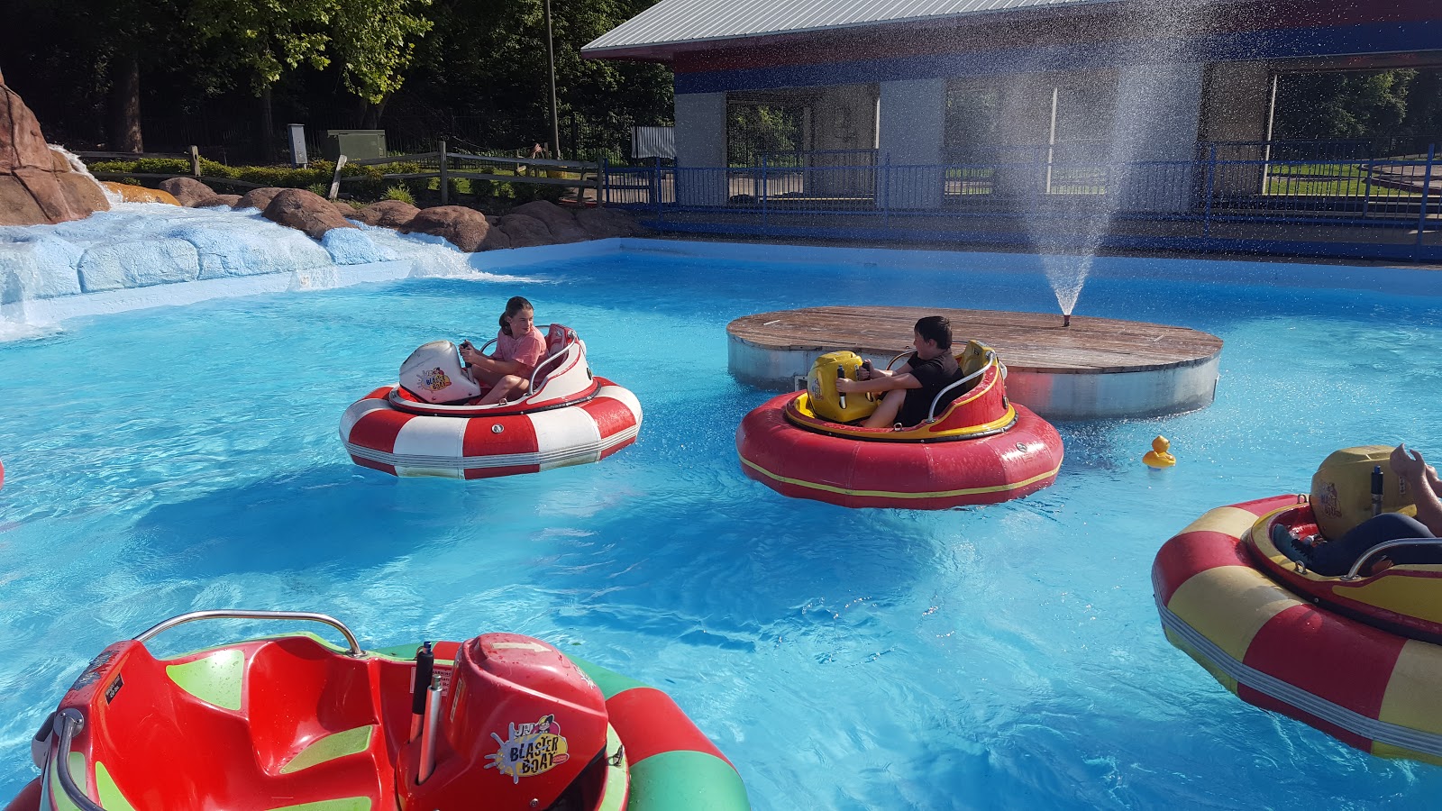 Lokomotion Family Fun Park