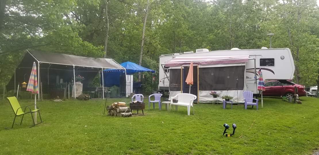 Hillcrest Campground and Cottage