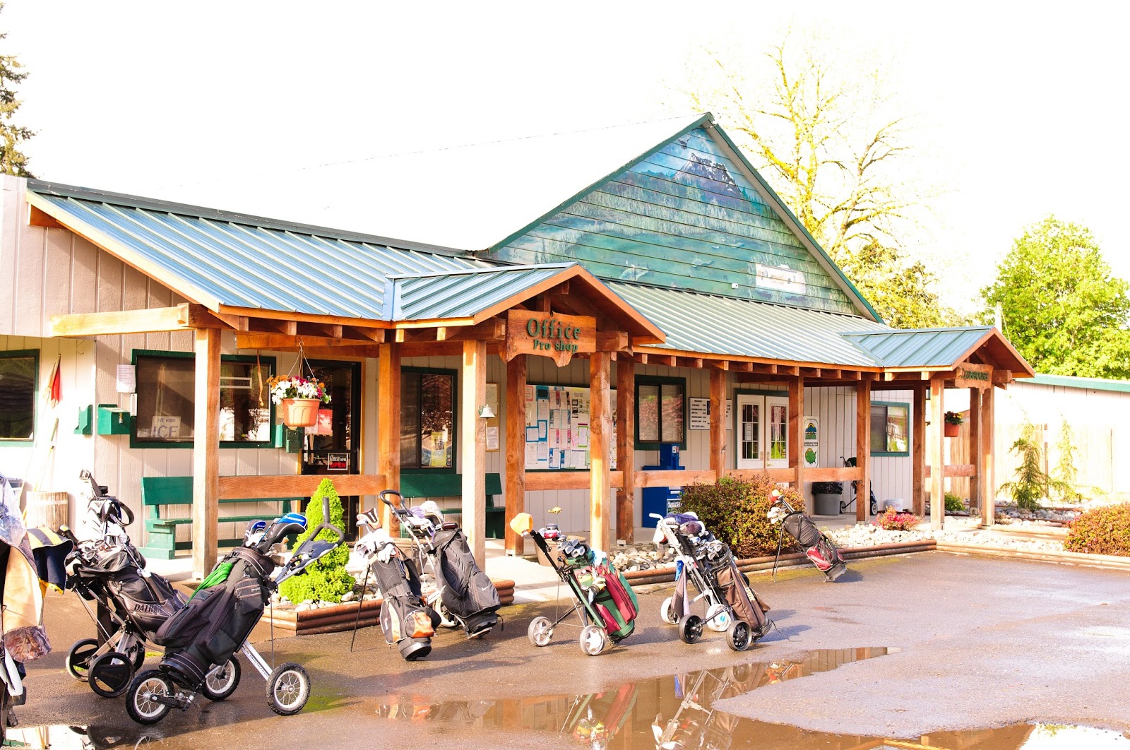 Medici Motel & Campground