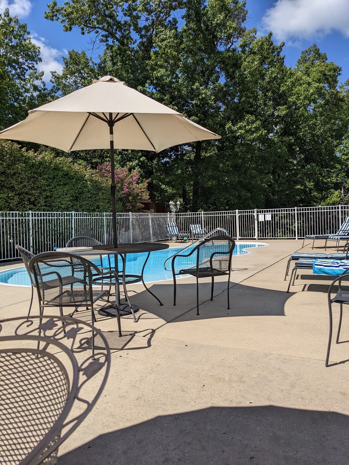 Fish & Fiddle Resort