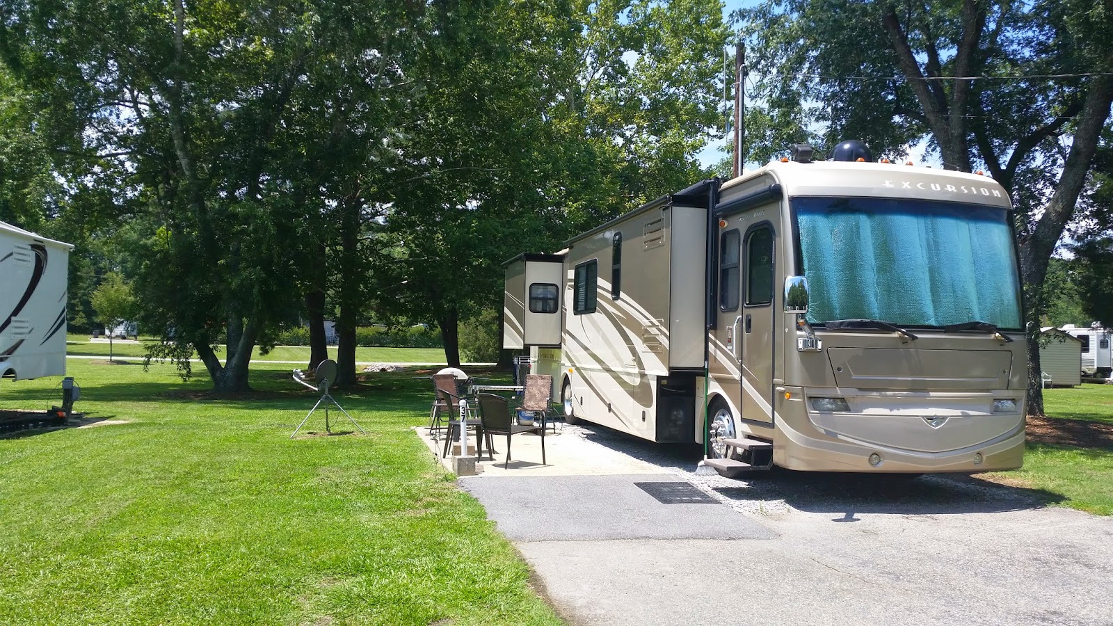 Coopers Mobile Home Park and RVs