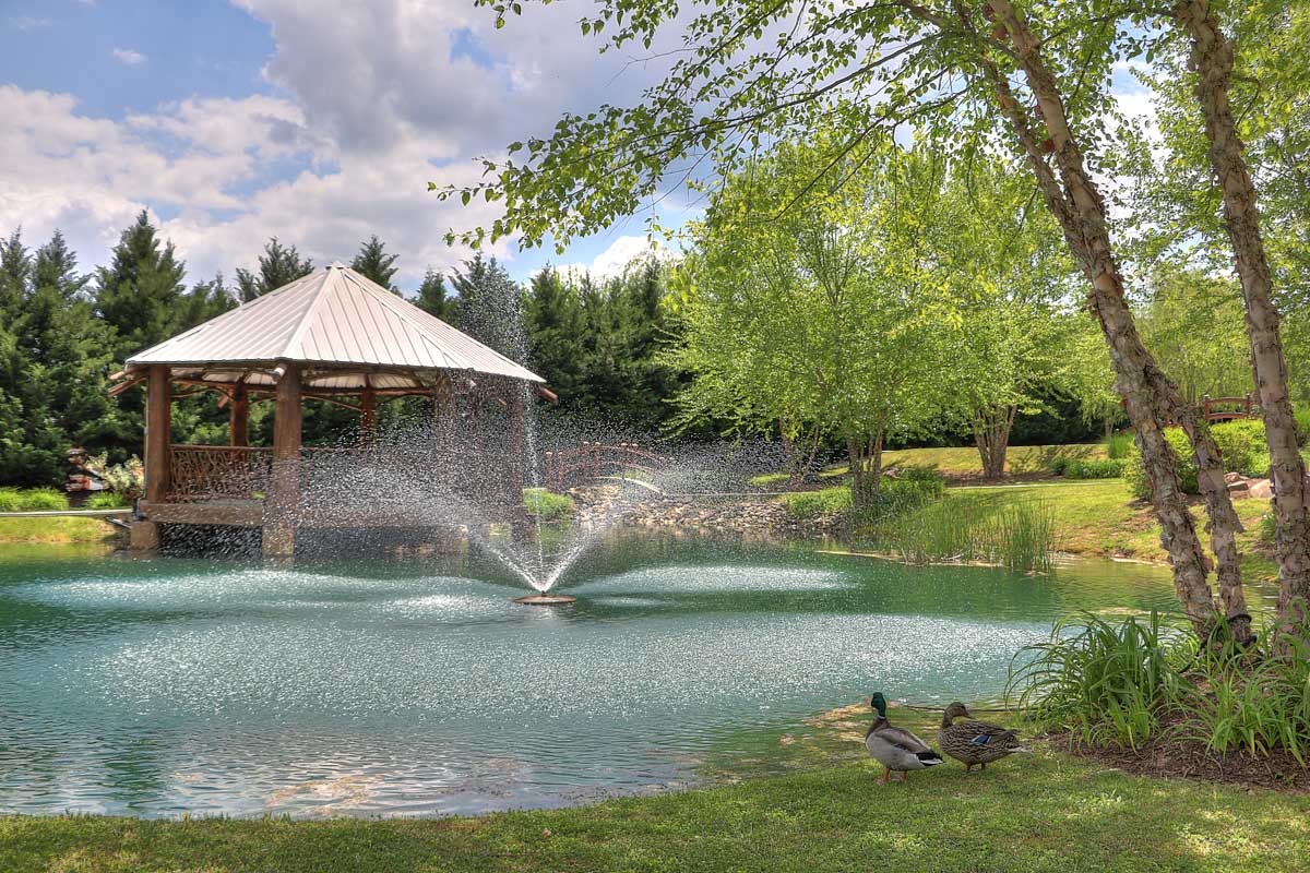 The Dell Motorcoach Resort