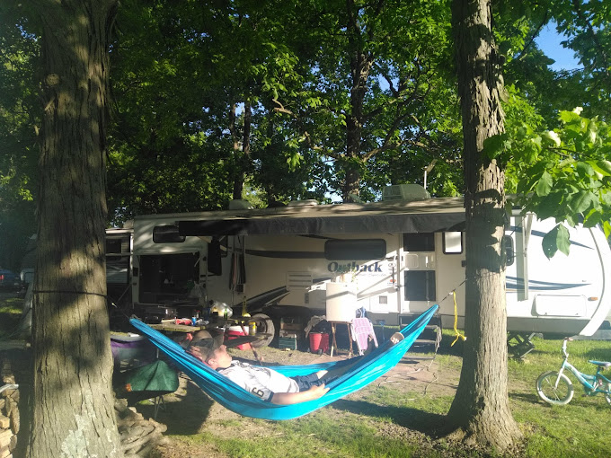 Loveberry’s Funny Farm Campground