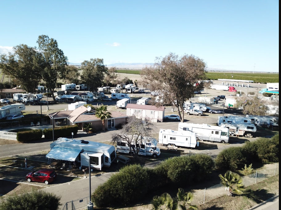 Sommerville's Almond Tree RV Park