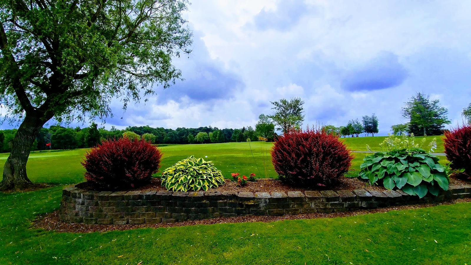 Rolling Acres Golf Course & Campground