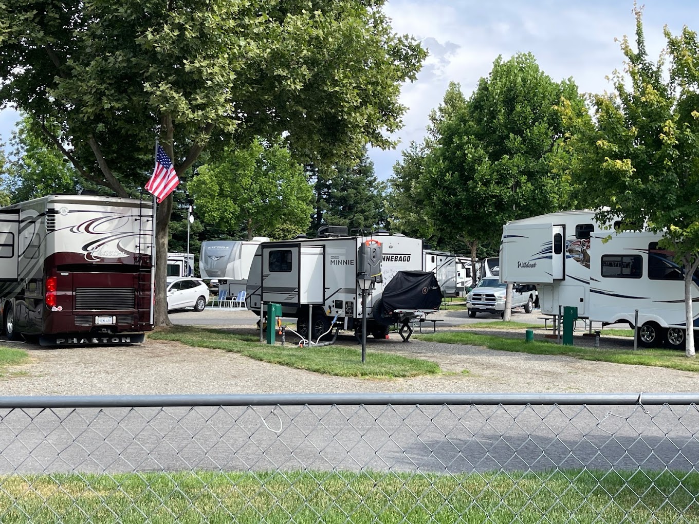 Almond Tree RV Park