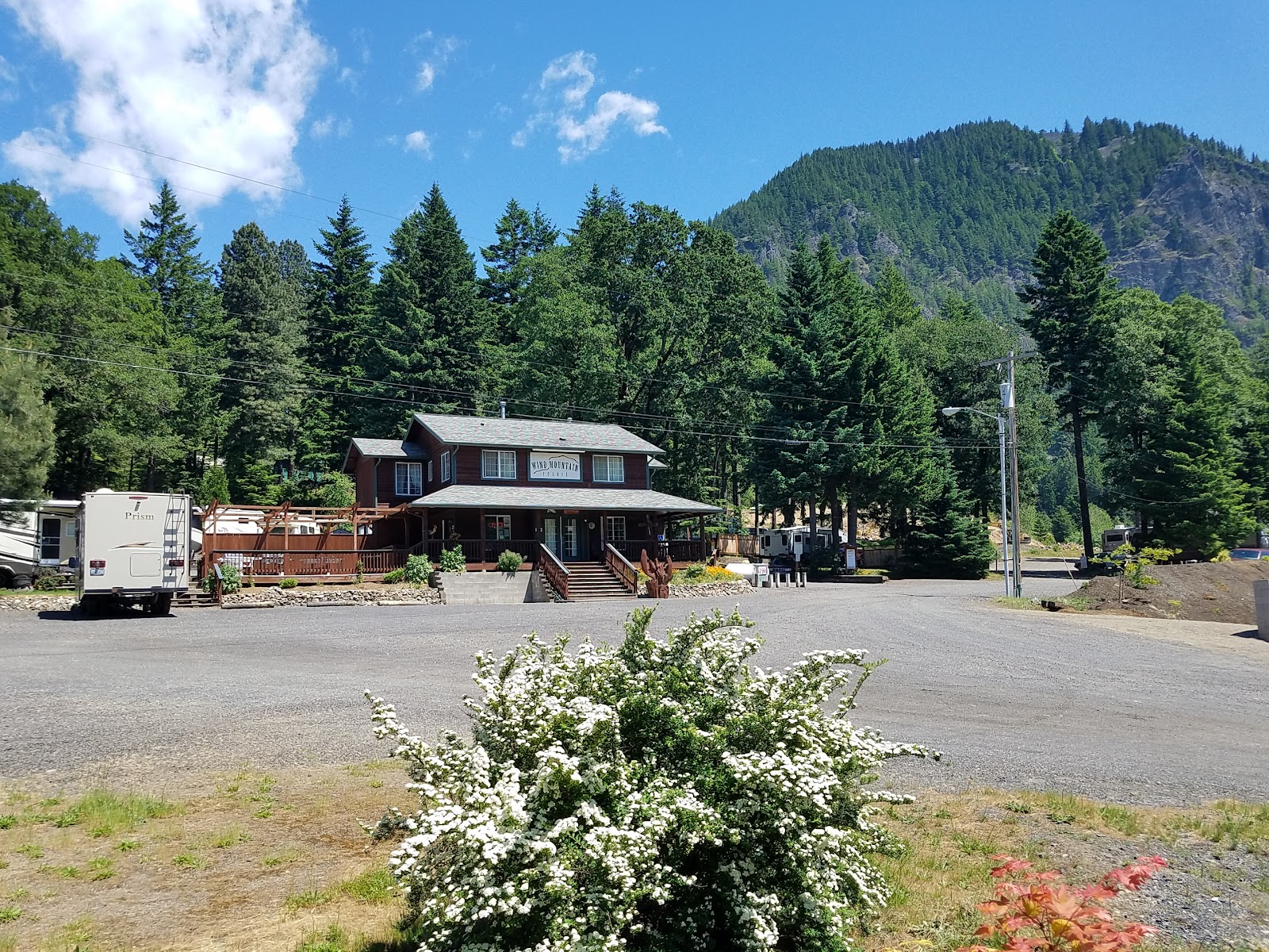 Wind Mountain RV Park & Lodge