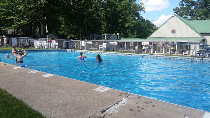 Pinch Pond Family Campground