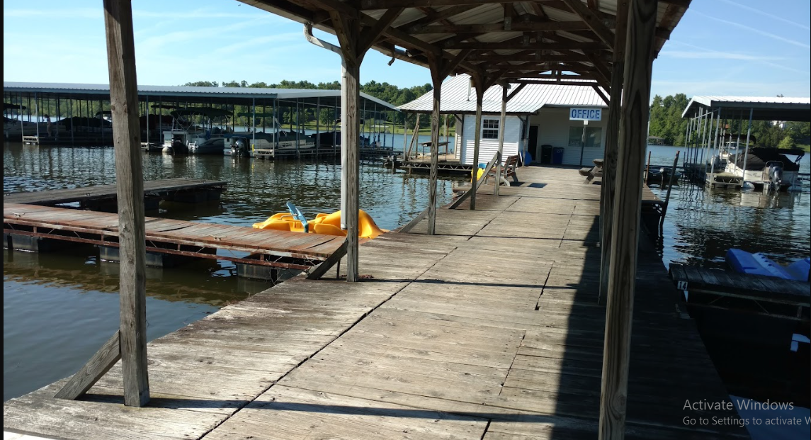 Malcolm Creek Resort