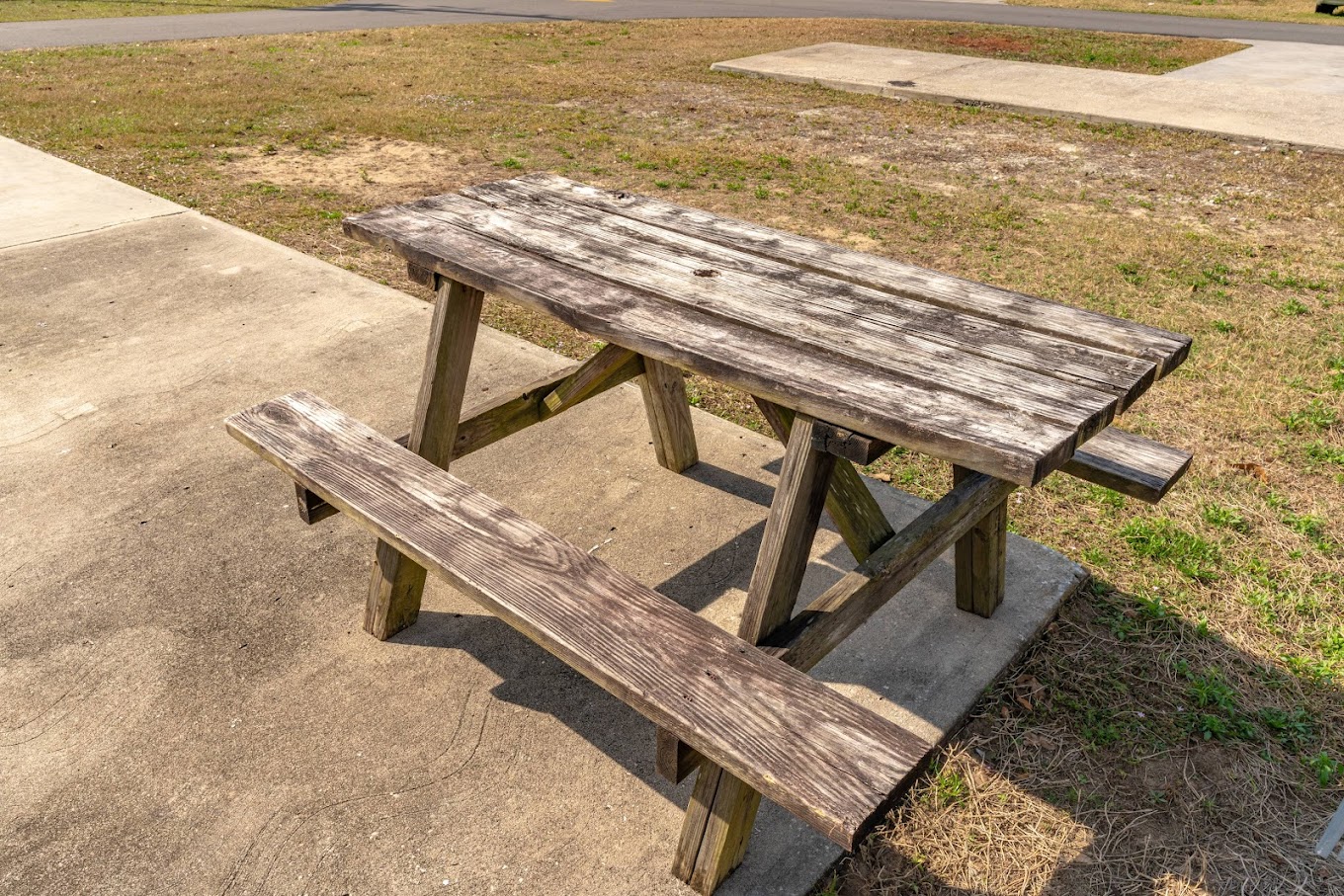 GNP--MOUSE MOUNTAIN RV CAMPING RSRT