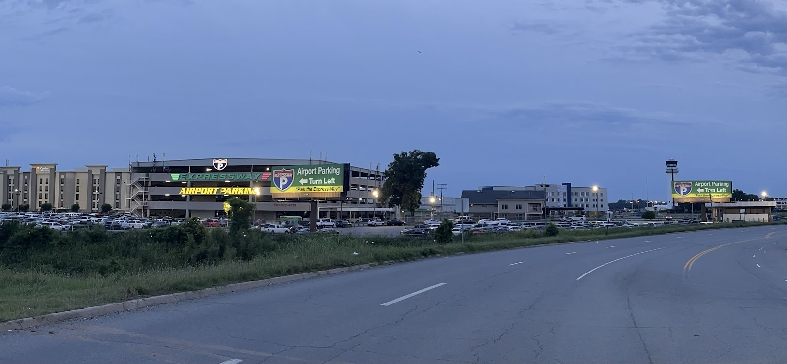 Expressway Airport Parking