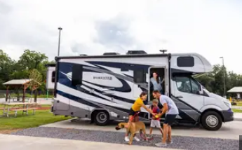 Ashburn Inn & RV Park