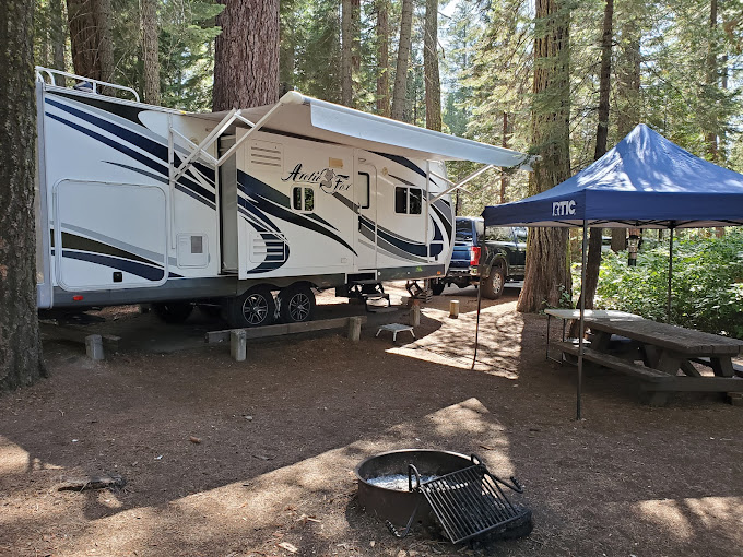 Pinecrest Campground