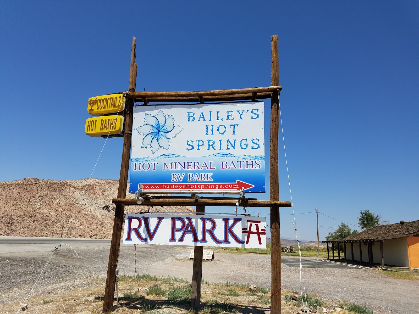 Baileys Hot Springs