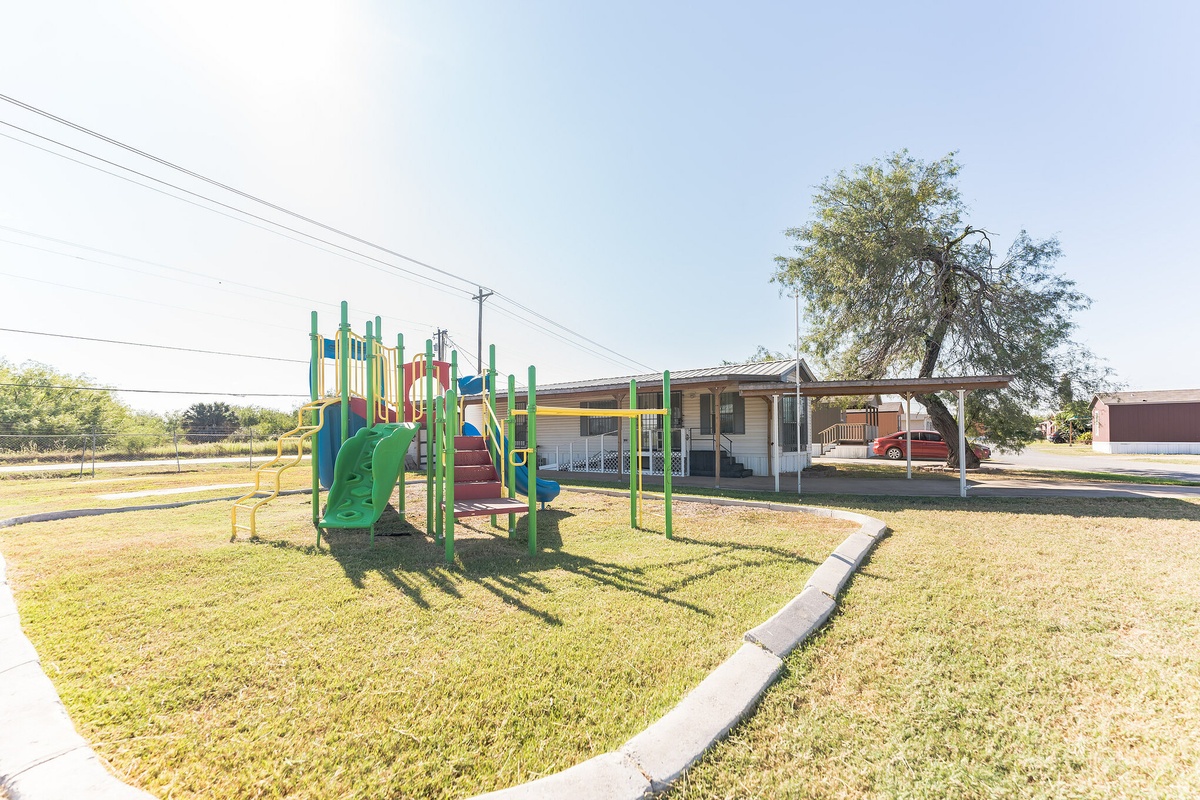 Magnolia Village RV Park