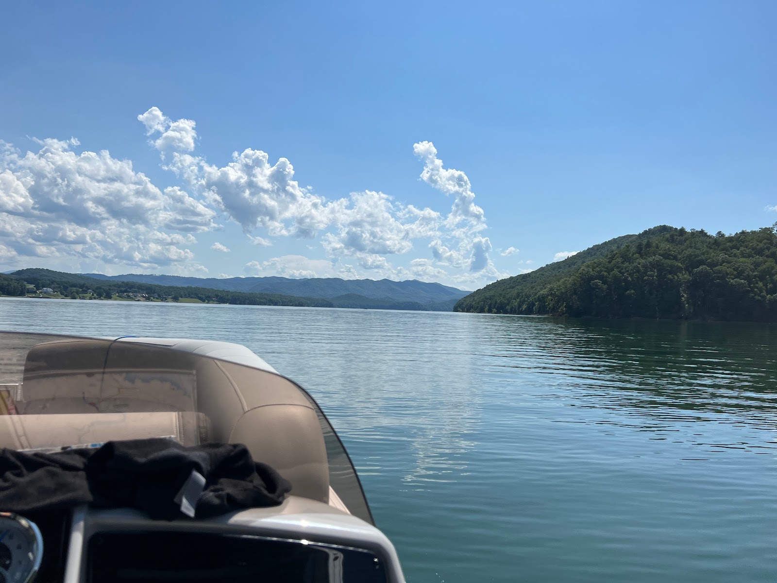 Cove Ridge Marina & Resort