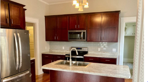 Rogue's Manor at Sweet Spring