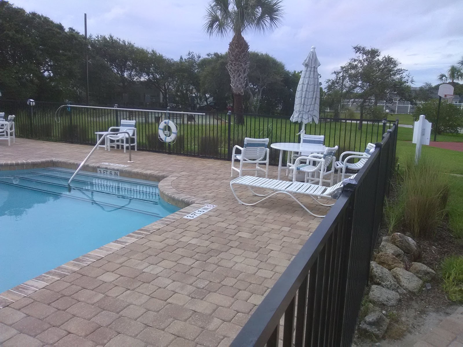 GNP--PEPPERTREE BEACH CLUB