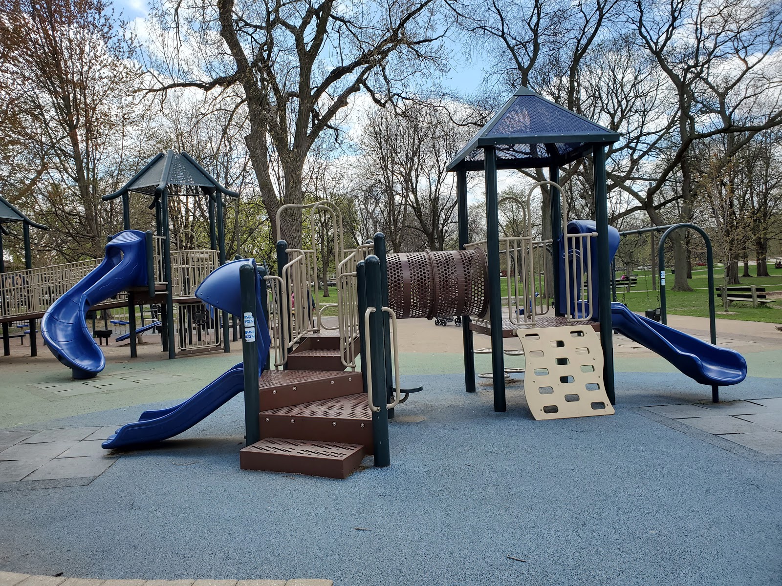 Chicago Park District - River Park