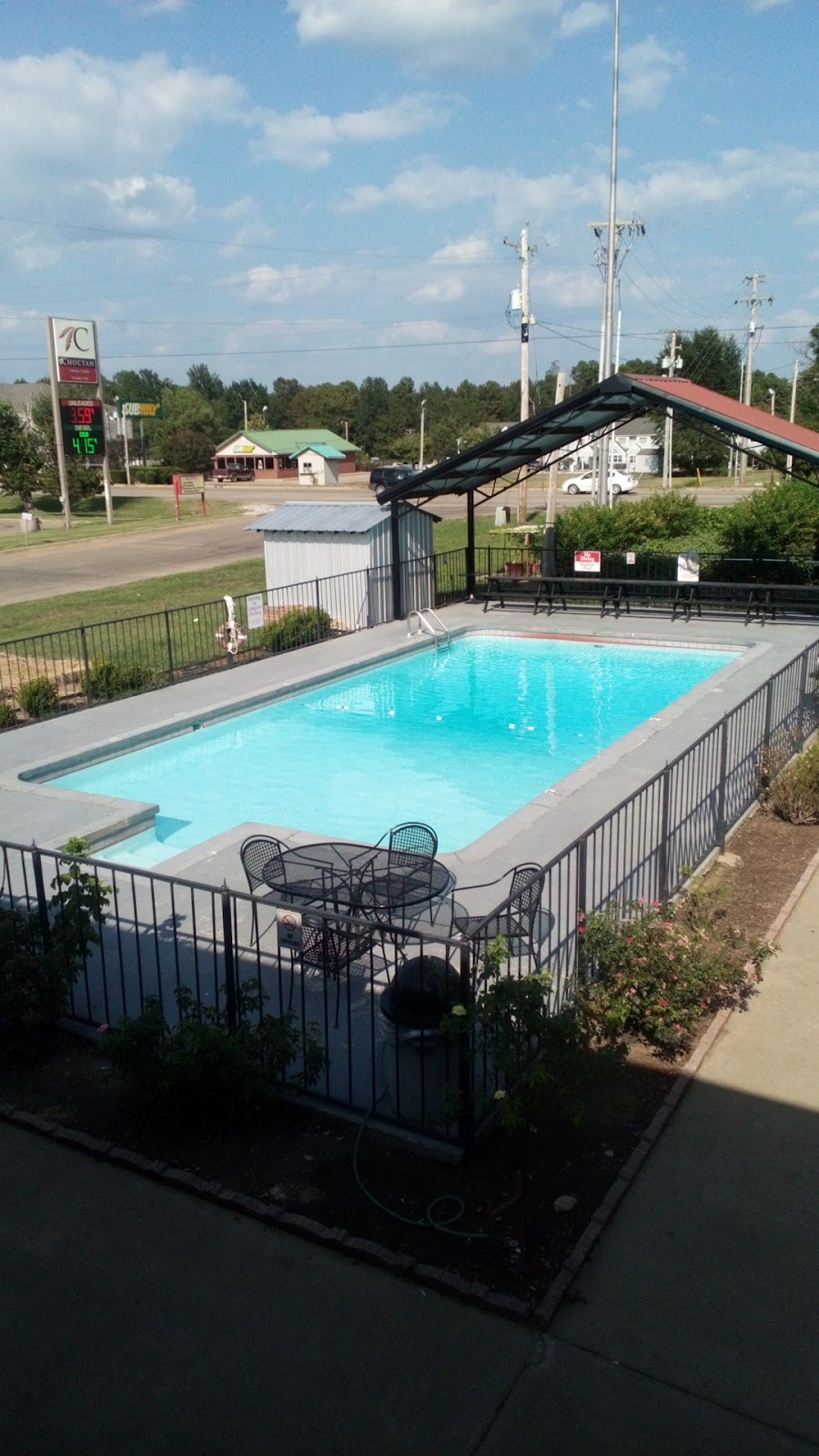 Broken Bow Inn and RV Park