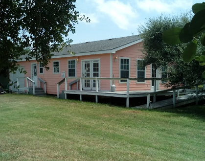 A Bay Breeze RV Park