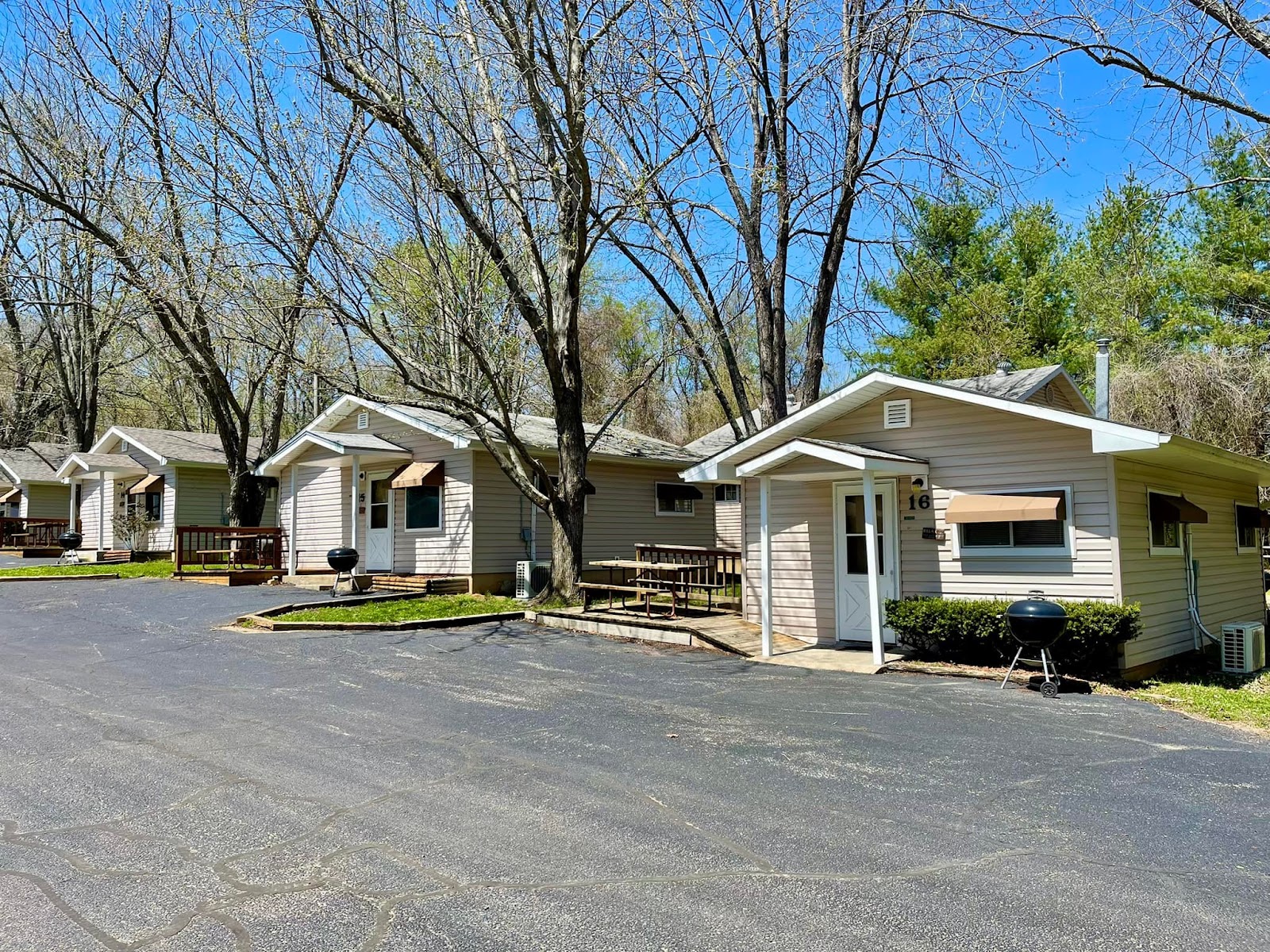 Cooper Creek Campground and Resort