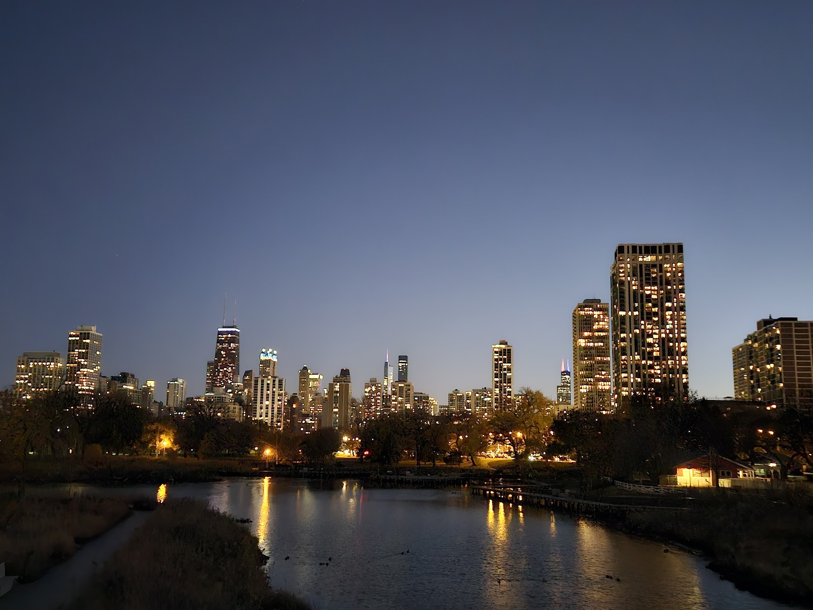 Bridge Over Lincoln Park Zoo's South Pond