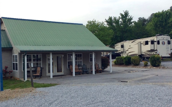 Rutledge Lake RV Resort