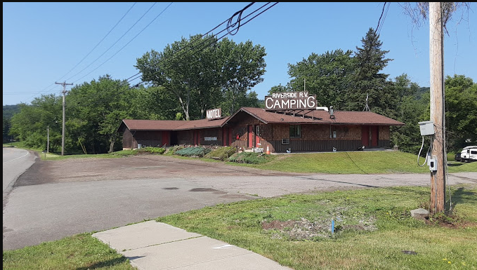 Riverside RV Camping